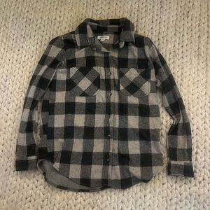 Black and Gray Plaid Button-Up Shirt